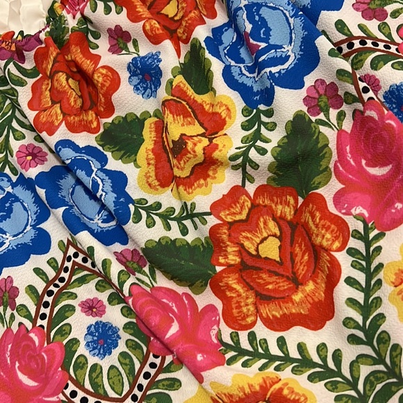 Spring Blouse - Picture 3 of 3